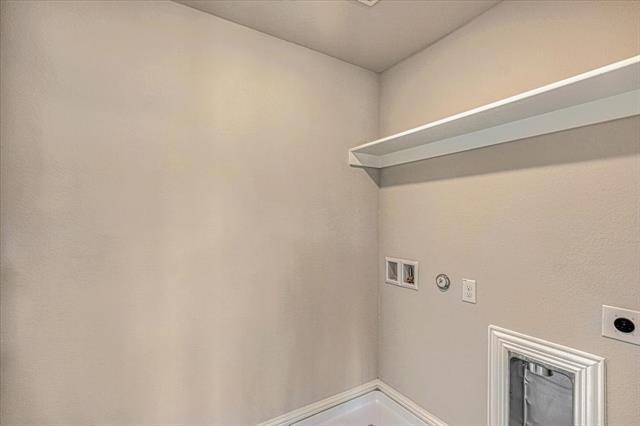 Building Photo - 4932 McKinney Hollow Dr