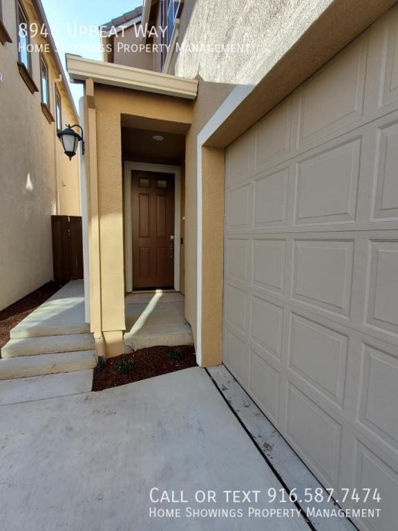 Building Photo - 8946 Upbeat Wy