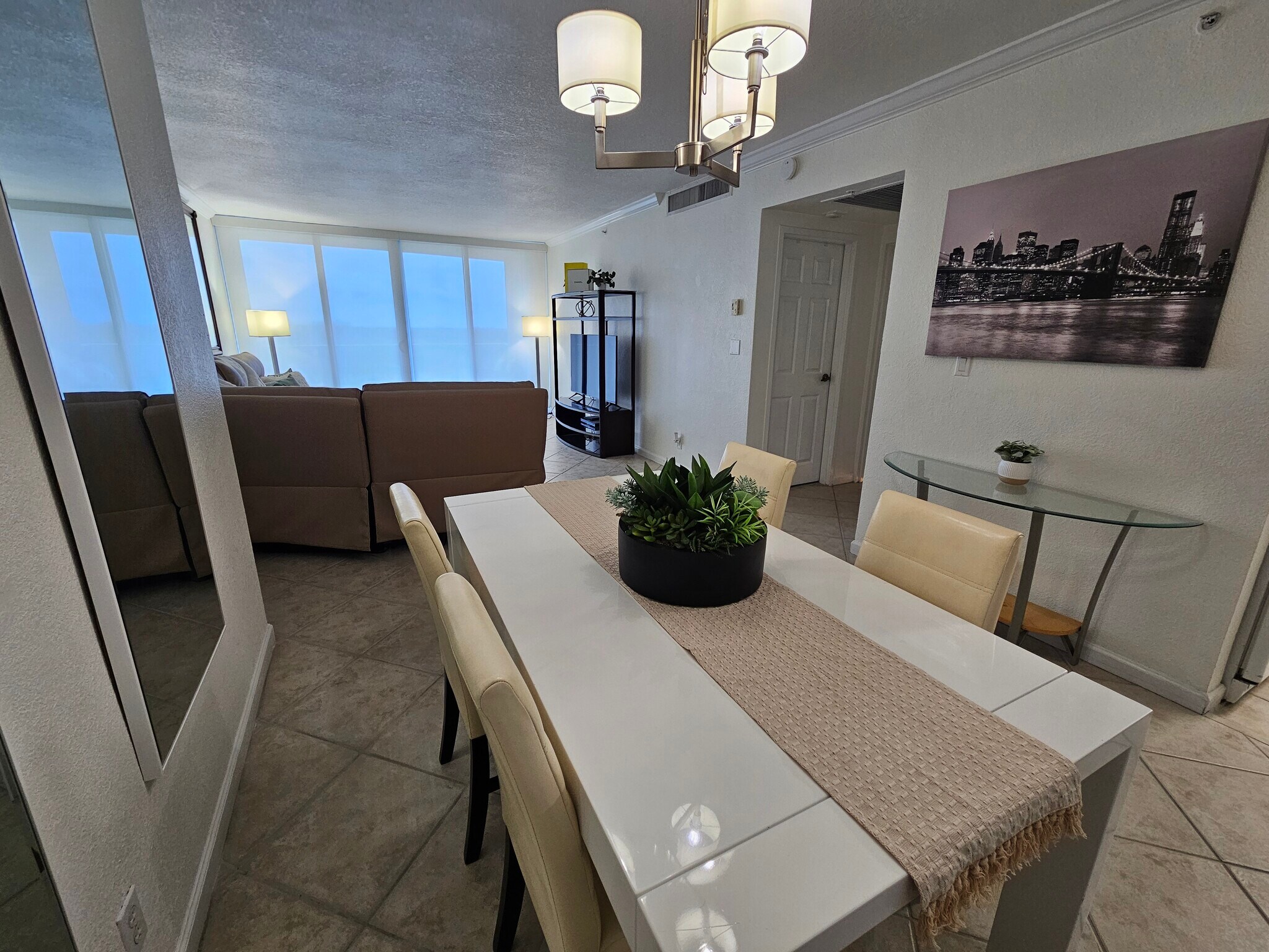 Building Photo - 2501 S Ocean Dr