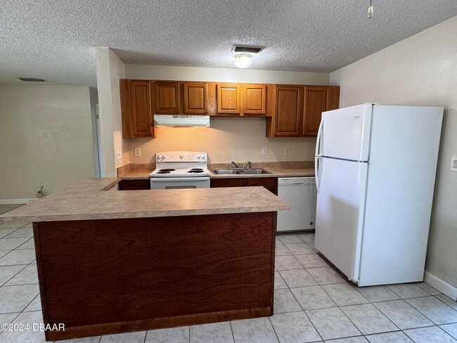 Building Photo - 319 Cavanah Dr