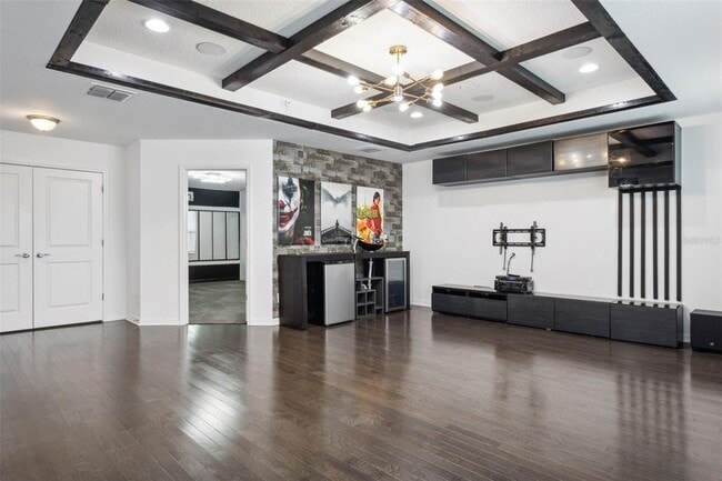 Building Photo - 10319 Stallion Flds Wy