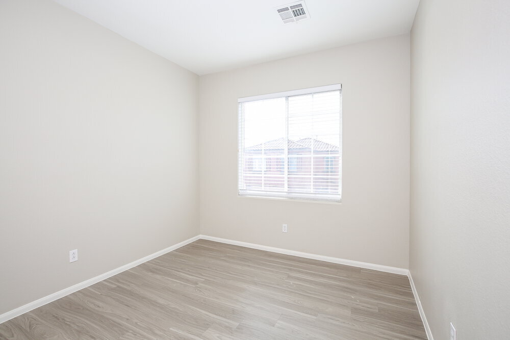 Building Photo - 671 Baffin Island Rd