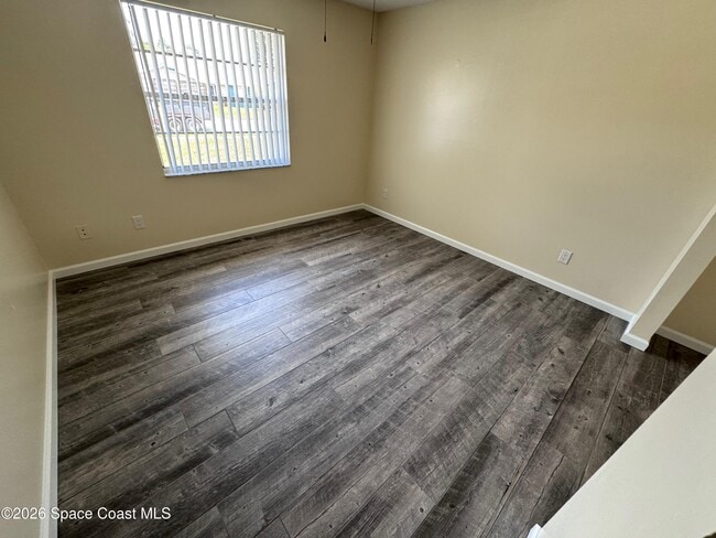 Building Photo - 1723 Bruman Terrace