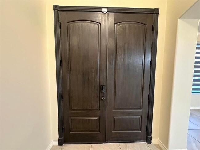 Building Photo - 7227 Sylvia Plath Dr