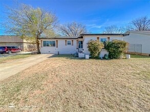 Building Photo - 433 Fannin St