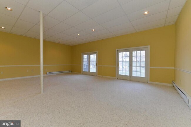 Building Photo - 197 Daylesford Blvd