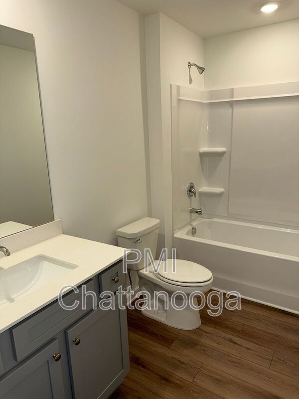 Building Photo - 244 Asbury Oak Ln