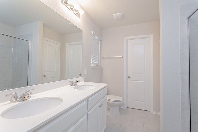 Building Photo - 632 Reinhardt Blvd