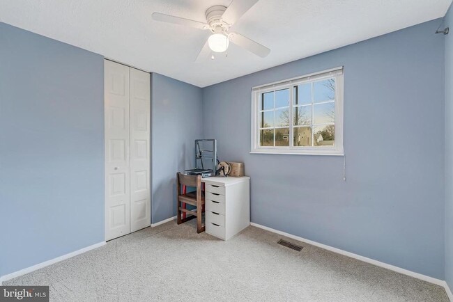 Building Photo - 12918 Framingham Ct