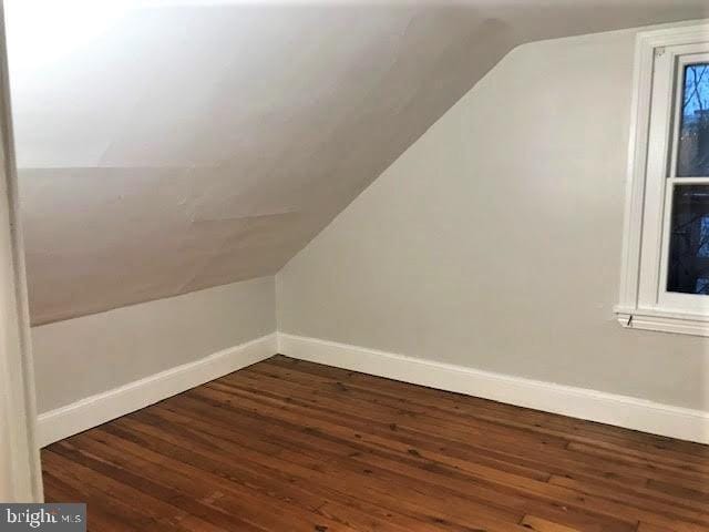 Building Photo - 302 S Darlington St