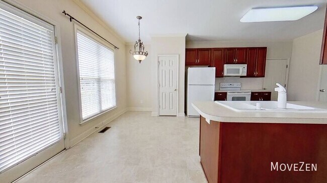 Building Photo - 5808 Chesridge Ln