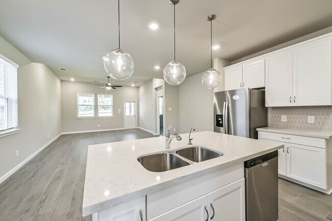 Building Photo - OFFERED BY PRECISION REALTY & MANAGEMENT!!!