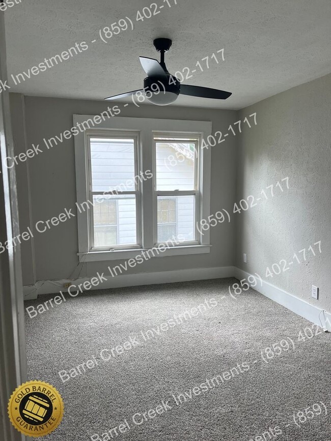 Building Photo - 4-Bed 1.5-Bath House + 2-Car Garage