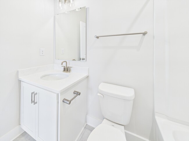 Building Photo - 308 Ferebee Pl