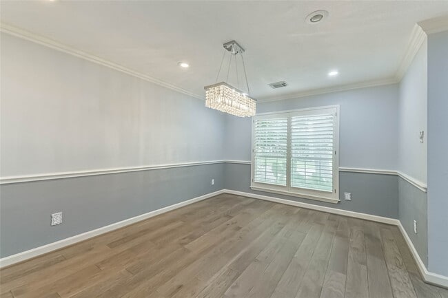 Building Photo - 3030 Jane Long League Dr