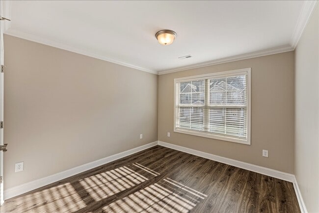 Building Photo - 331 Titan Rdg Wy