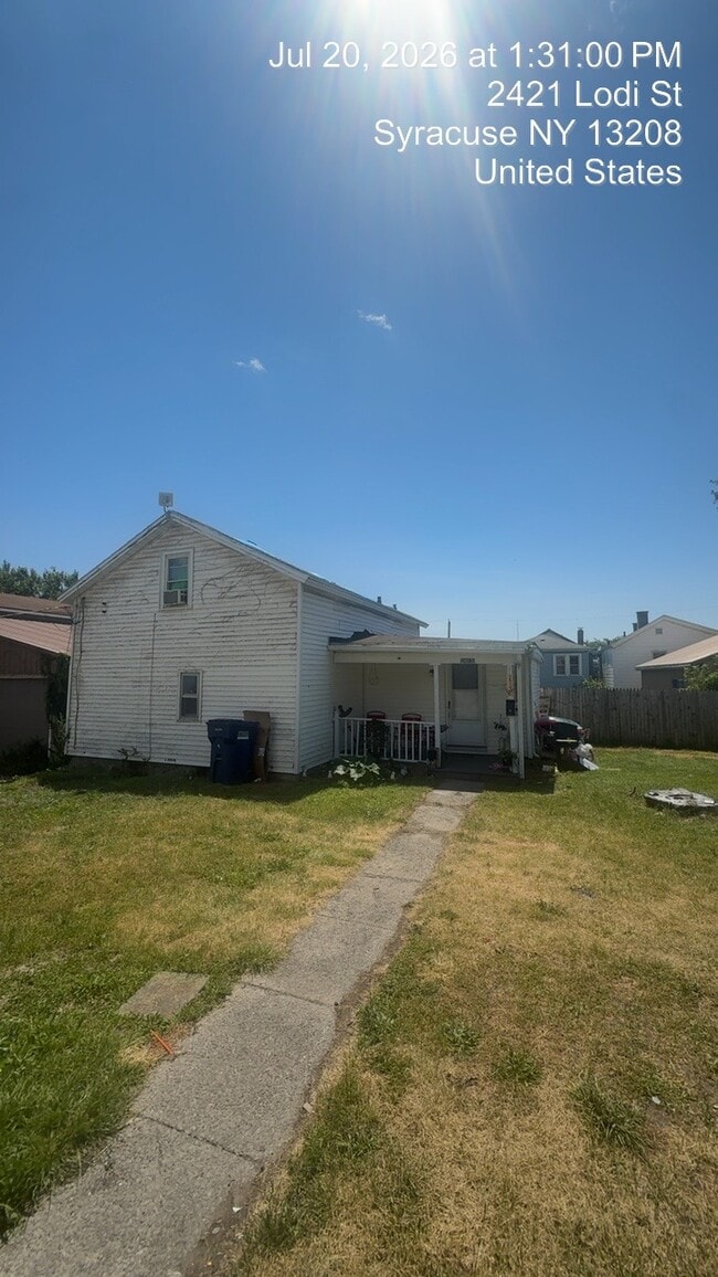 Building Photo - 2419 Lodi St