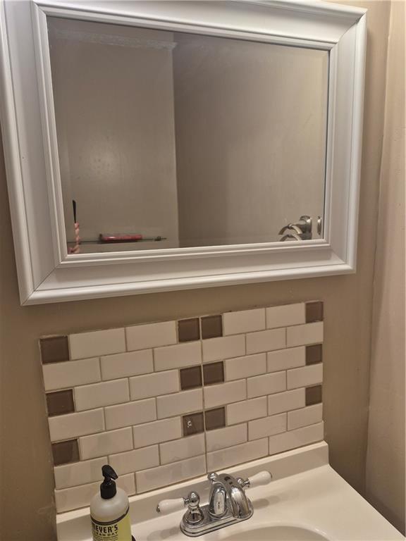 Building Photo - 7 Quail Run