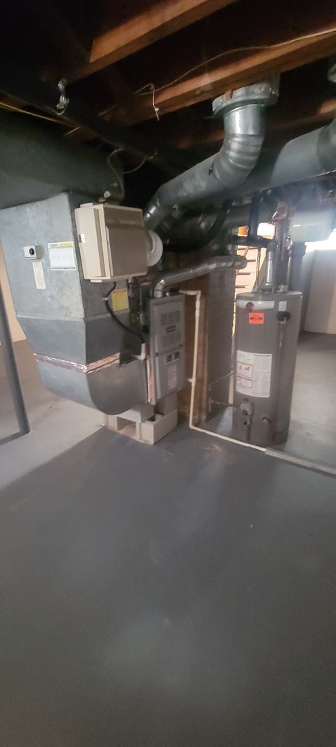 Building Photo - Single 3 bedroom 1 bath home located in Mayfield Hts!