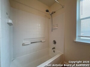 Building Photo - 15742 Cotton Tail Ln