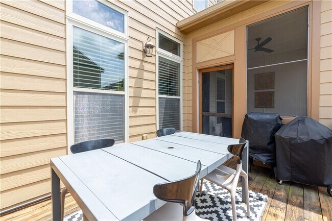 Building Photo - 2122 Silas Way NW