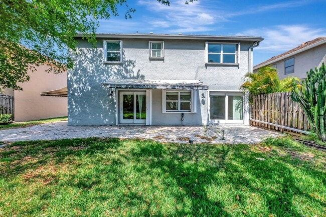 Building Photo - 22300 Sands Point Dr