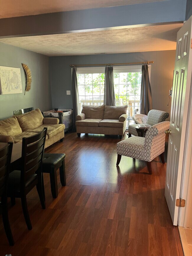 Building Photo - 2514 Thicket Greene
