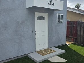 Building Photo - 7314 Gaviota Ave