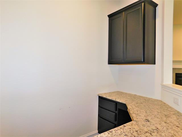 Building Photo - 1321 Millican Ln