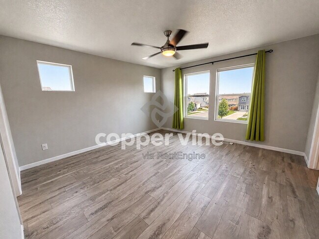 Building Photo - 510 W 175th Pl