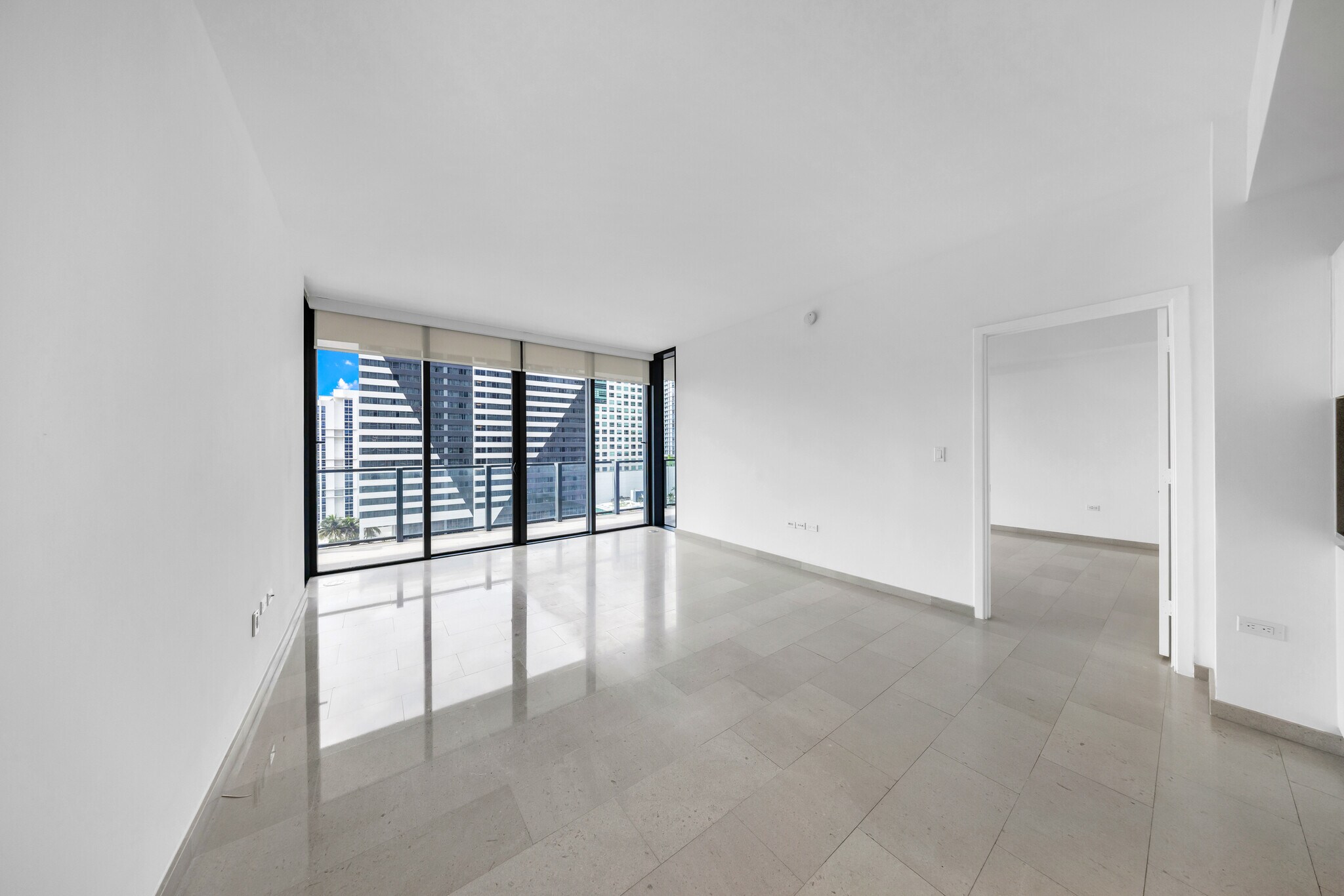 Building Photo - 88 SW 7th St