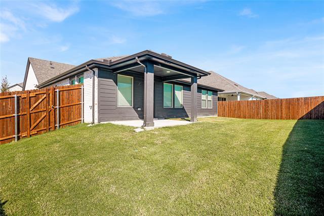 Building Photo - 615 Tidal Dr