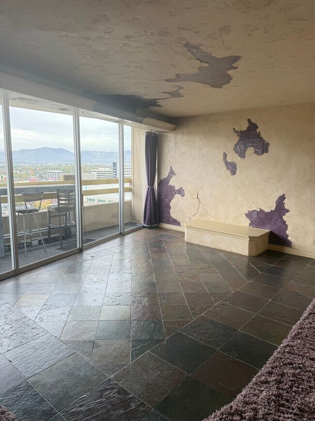 Building Photo - 100 N Arlington Ave