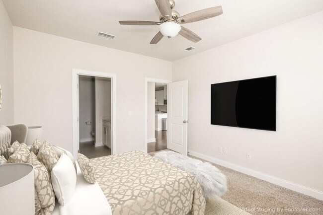 Building Photo - 204 Douglas Bend Rd