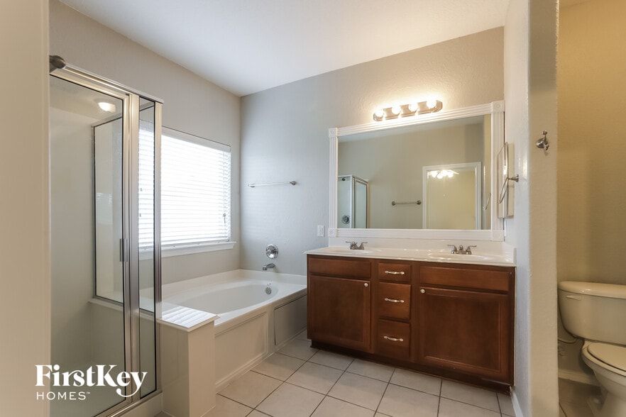 Building Photo - 3607 Primrose Trace Ln