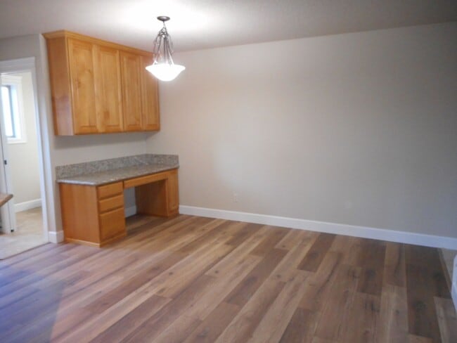Building Photo - 1555 Dolores Wy