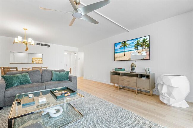 Building Photo - 4750 S Ocean Blvd