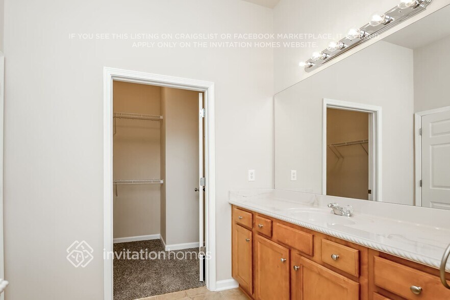Building Photo - 351 Highland Falls Dr