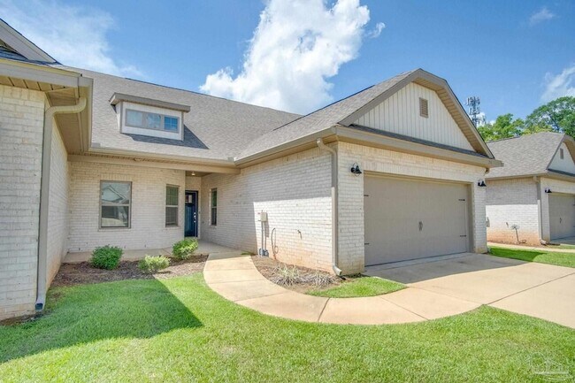Building Photo - 713 Brambling Ct