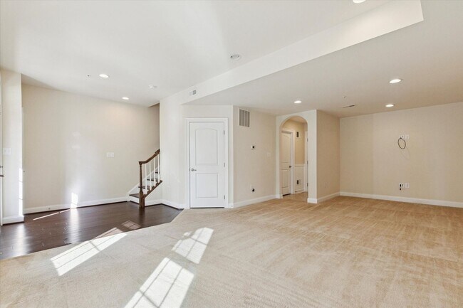 Building Photo - Available Now – Luxury 3 Bedroom, 2.5 Bath Carnegie Grand Townhome in Atwater Community