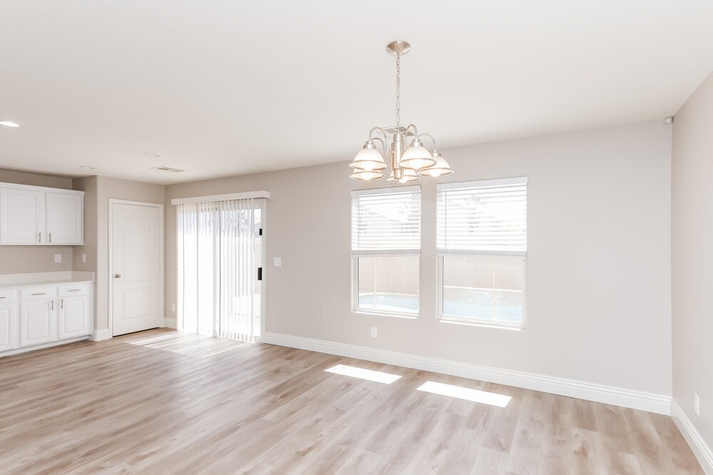 Building Photo - 7450 Easingwold Dr