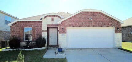 Building Photo - Open Floorplan in Fort Worth
