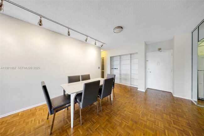 Building Photo - 1985 S Ocean Dr