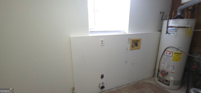 Building Photo - 330 Knoll Ridge Ct