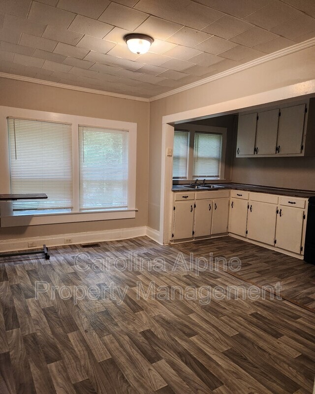 Building Photo - 305 Union Heights Blvd