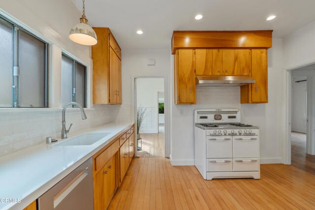 Building Photo - 1412 Freemont Ave