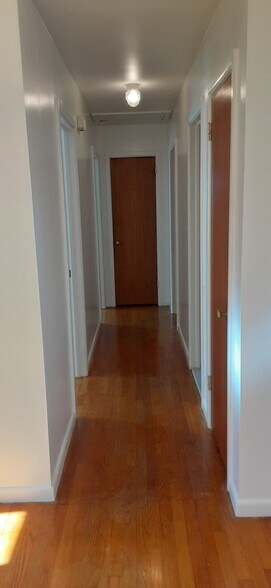 Building Photo - 22 Hanifin Ave