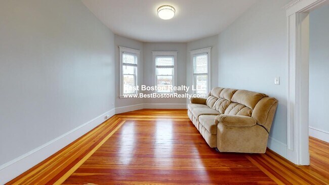 Building Photo - 27A Craigie St. Unit 3