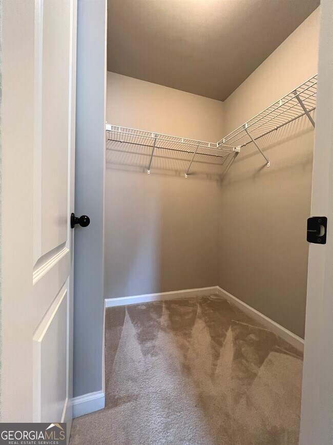 Building Photo - 3143 Legacy Glen Path