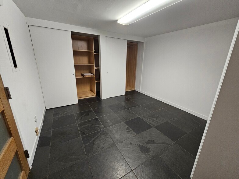 Building Photo - 4836 Balboa Ave